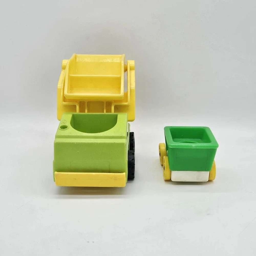 Vintage Fisher-Price Little People Construction Dump Truck & Train Car Lot